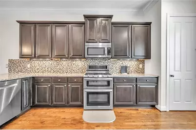 3676 Brookhaven Manor Crossing NE, Atlanta, GA 30319 - Photo 16