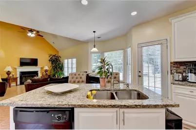 732 Mountain Oaks Parkway, Stone Mountain, GA 30087 - Photo 26