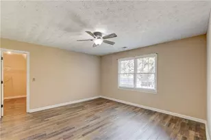 2160 Skyland Cove Ln, Snellville, GA 30078 - Photo 20