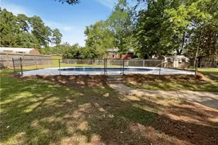 1104 Maple Dr, Griffin, GA 30224 - Photo 24