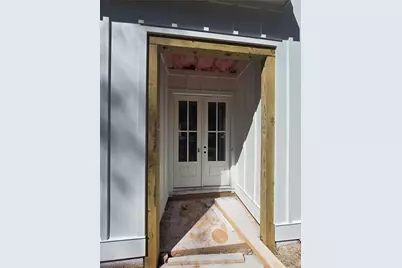 3910 W Cooper Lake Drive SE, Smyrna, GA 30082 - Photo 2