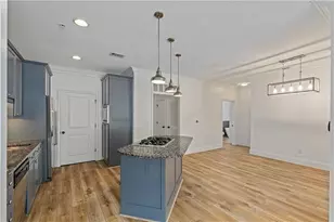 825 Highland Ln NE, Atlanta, GA 30306 - Photo 8