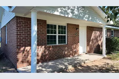 108 Gatewood Drive, Albany, GA 31705 - Photo 2