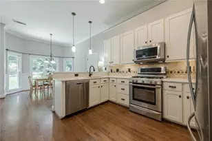 3275 Cherry Oak Ln, Cumming, GA 30041 - Photo 2