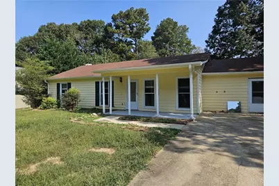 219 Heritage Way, Auburn, GA 30011 - Photo 2