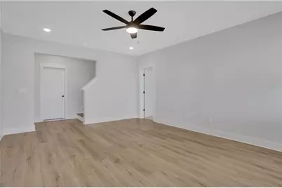 172 Candlewood Lane, Hoschton, GA 30548 - Photo 4