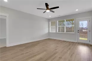 172 Candlewood Ln, Hoschton, GA 30548 - Photo 40