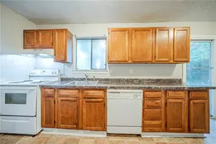 1849 Westwood Ave, Atlanta, GA 30344 - Photo 12