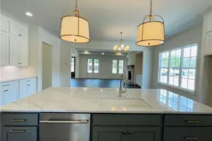 212 Suwanee Ave, Suwanee, GA 30024 - Photo 6