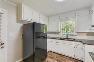 408 N McDonough St, Jonesboro, GA 30236 - Photo 6