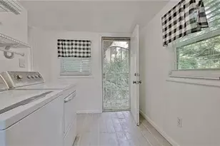 2526 Semmes St, Atlanta, GA 30344 - Photo 12