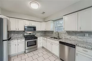 1437 Roman Point Dr, Norcross, GA 30093 - Photo 10