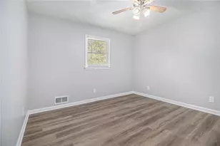 2180 E Chester Circle SE, Conyers, GA 30013 - Photo 22