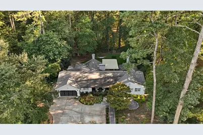 1905 Gainsborough Drive, Atlanta, GA 30341 - Photo 6