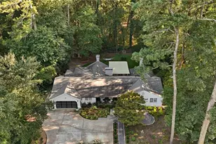 1905 Gainsborough Dr, Atlanta, GA 30341 - Photo 6