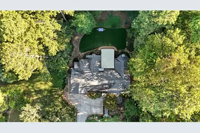 1905 Gainsborough Drive, Atlanta, GA 30341 - Photo 8