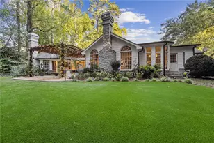 1905 Gainsborough Dr, Atlanta, GA 30341 - Photo 48