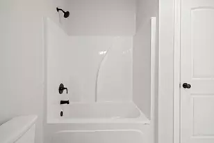 3296 Lions Ruby Ln, Atlanta, GA 30349 - Photo 46