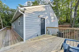 3662 Lakeview Dr, Gainesville, GA 30501 - Photo 4