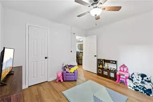 3662 Lakeview Dr, Gainesville, GA 30501 - Photo 22