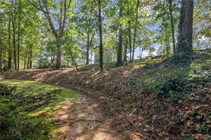 965 Heards Ferry Rd, Atlanta, GA 30328 - Photo 56