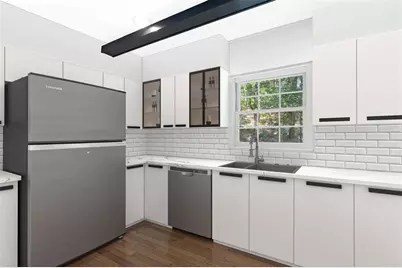 965 Heards Ferry Road, Atlanta, GA 30328 - Photo 6