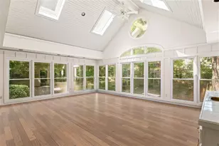 965 Heards Ferry Rd, Atlanta, GA 30328 - Photo 12