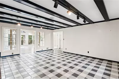 965 Heards Ferry Road, Atlanta, GA 30328 - Photo 32