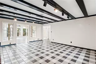 965 Heards Ferry Rd, Atlanta, GA 30328 - Photo 32