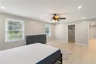 2699 Lincoln Ct NW, Atlanta, GA 30318 - Photo 20