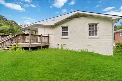 2699 Lincoln Court NW, Atlanta, GA 30318 - Photo 40