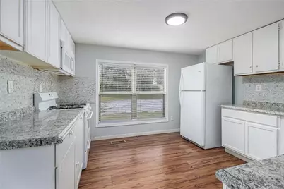 615 S McDonough Road, Griffin, GA 30224 - Photo 14