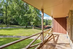 3910 Lisas Dr NW, Marietta, GA 30064 - Photo 4