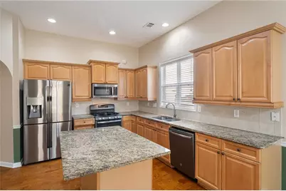 1943 Jameson Circle, Lawrenceville, GA 30043 - Photo 12