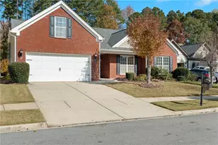 1943 Jameson Circle, Lawrenceville, GA 30043 - Photo 2