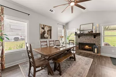 7820 Longview Drive, Cumming, GA 30041 - Photo 16