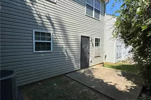 1267 Brookstone Rd, Atlanta, GA 30349 - Photo 14