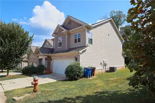 191 Daisy Cir, McDonough, GA 30252 - Photo 2