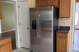 668 Savannah Rose Way, Lawrenceville, GA 30045 - Photo 6