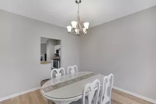 940 Tree Creek Blvd, Lawrenceville, GA 30043 - Photo 8