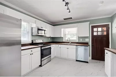 250 E Memorial Drive, Dallas, GA 30132 - Photo 12