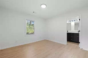 2885 Dale Creek Dr NW, Atlanta, GA 30318 - Photo 16