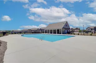 703 Bristol Dr, Loganville, GA 30052 - Photo 32