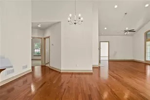 120 Chastain Rd NW, Kennesaw, GA 30144 - Photo 18