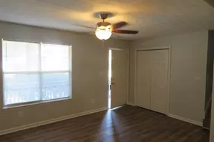 32 Bay Cove Dr, Stockbridge, GA 30281 - Photo 2