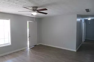 30 Oak Wood Ln, Covington, GA 30016 - Photo 8