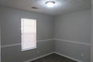 1486 Carriage Ln, Jonesboro, GA 30238 - Photo 6