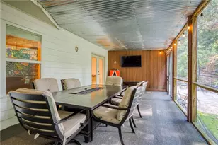 6765 Creekview Ln, Cumming, GA 30041 - Photo 68