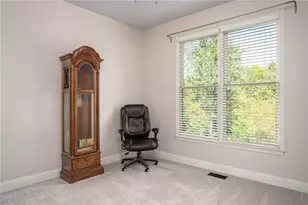 8010 Wakehurst Pl, Cumming, GA 30040 - Photo 24