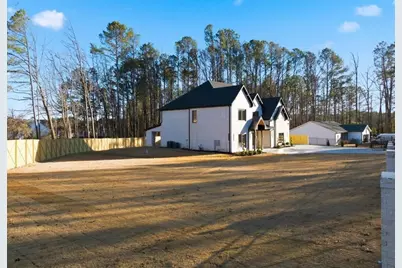 1613 Azalea Drive, Lawrenceville, GA 30043 - Photo 6